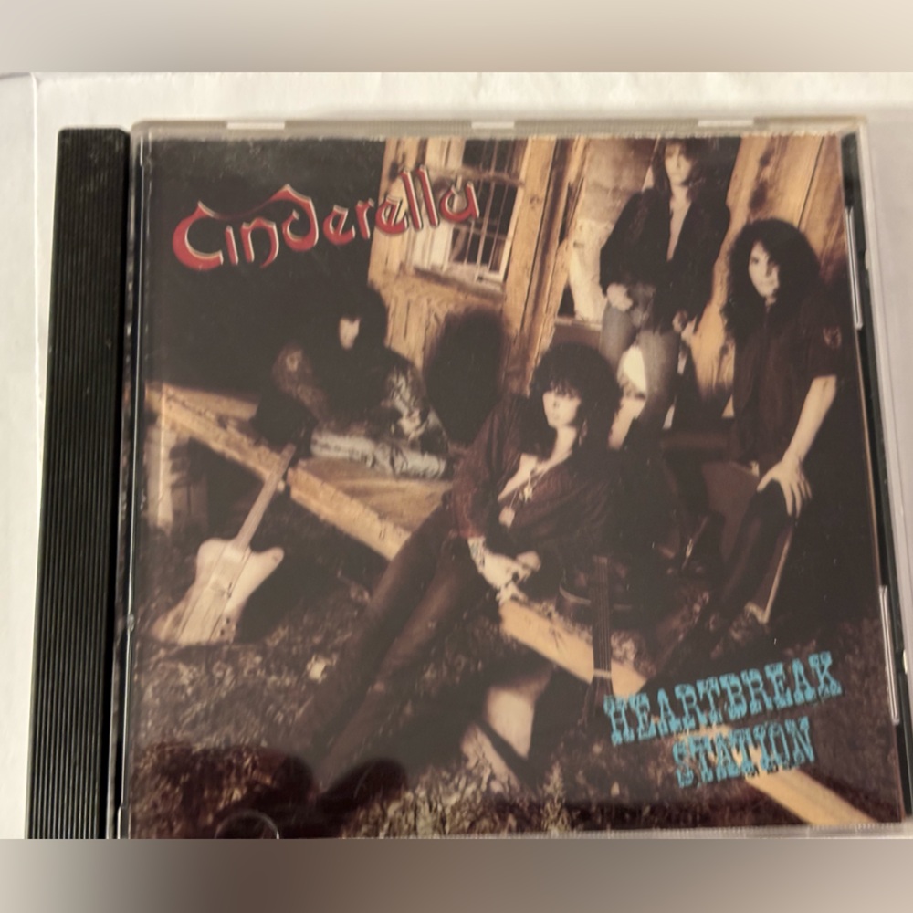Cinderella Heartbreak Station CD